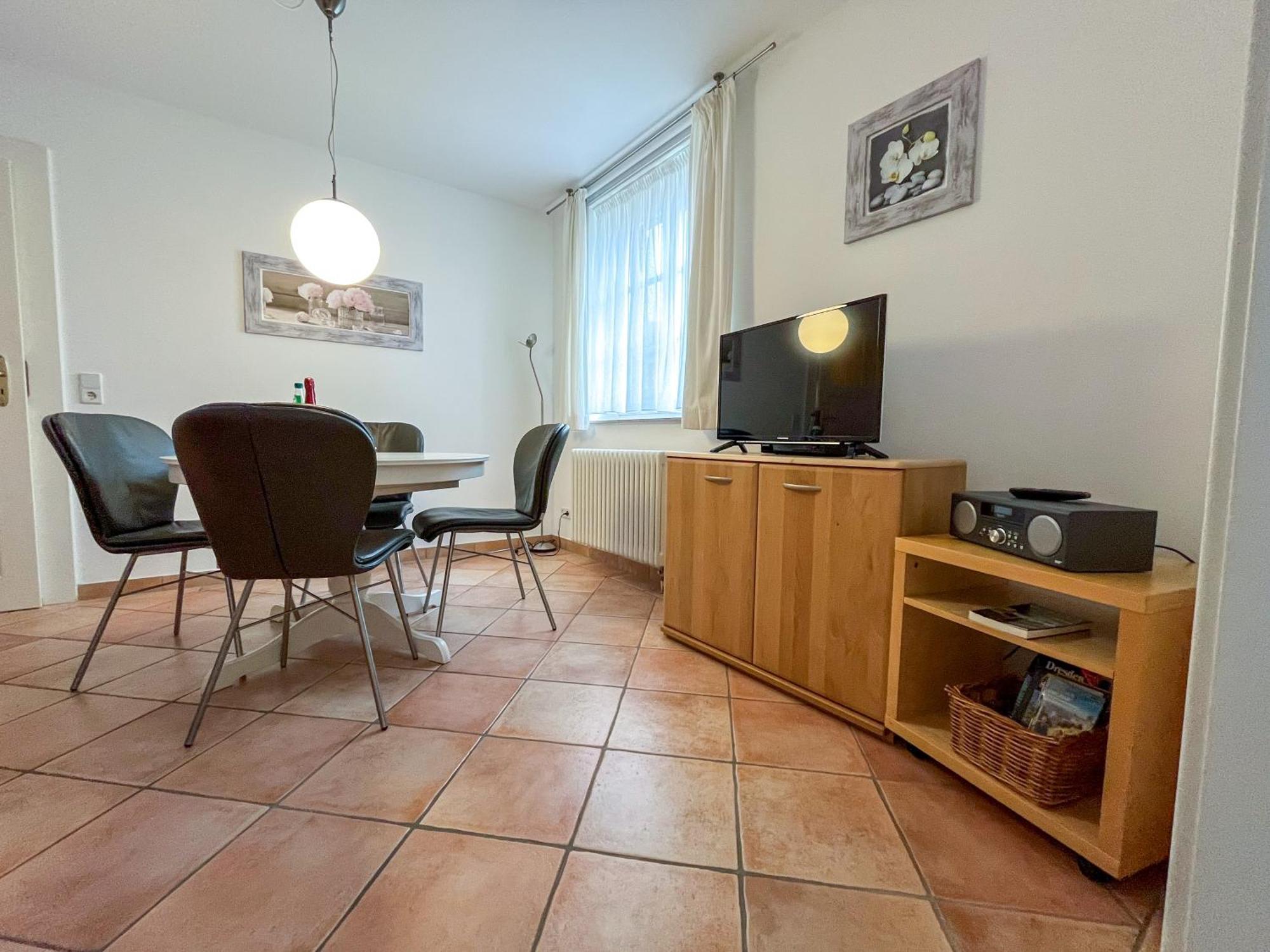 Wohnperle Elbtal - Dresden Erleben Und Geniessen Appartement Buitenkant foto
